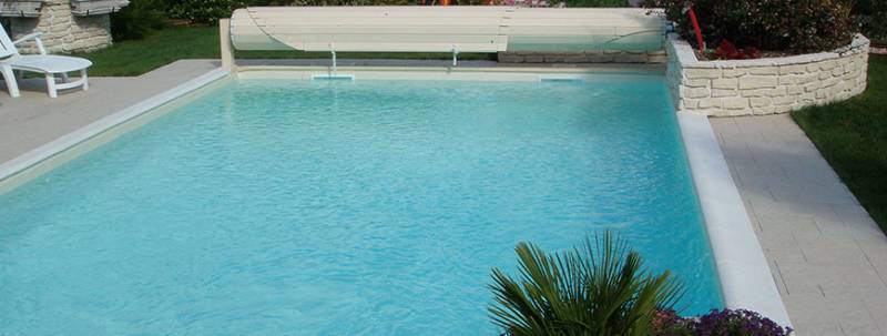 Rénovation de Piscine à Roanne (42) : Modernisez votre Bassin avec Nature et Paysage