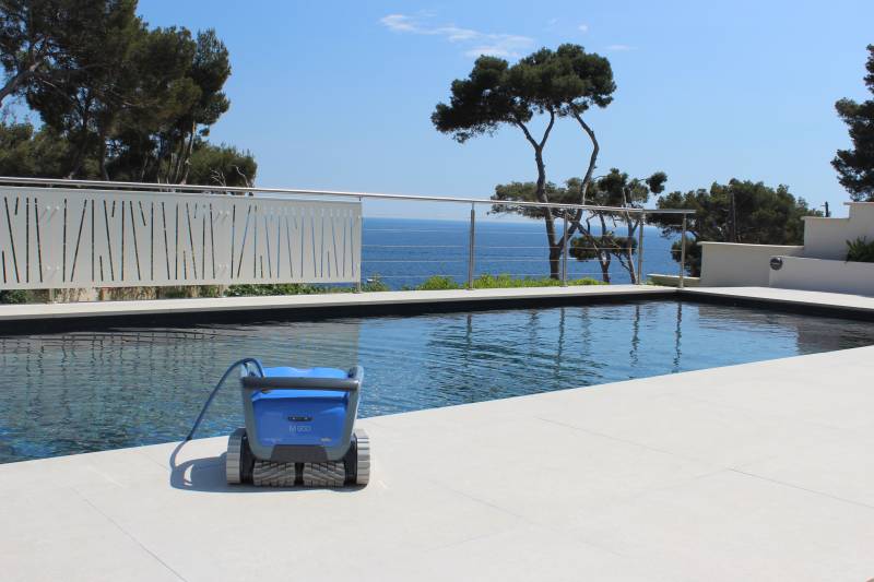 Robot M600 piscine