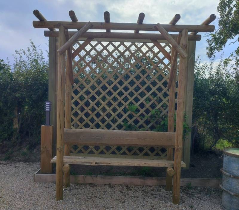 banc avec pergola